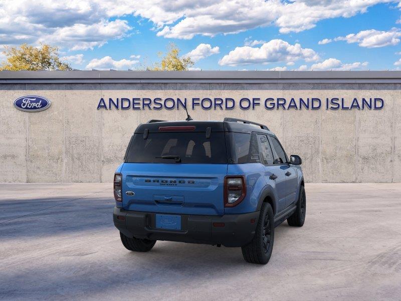 Vehicle photo 8