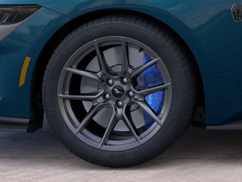 Vehicle photo 19