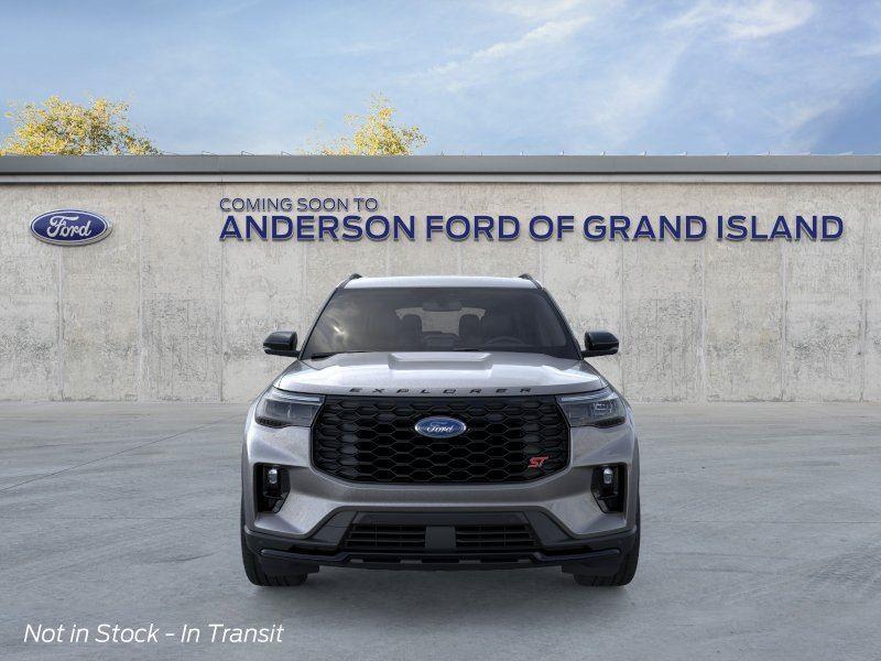 Vehicle photo 6