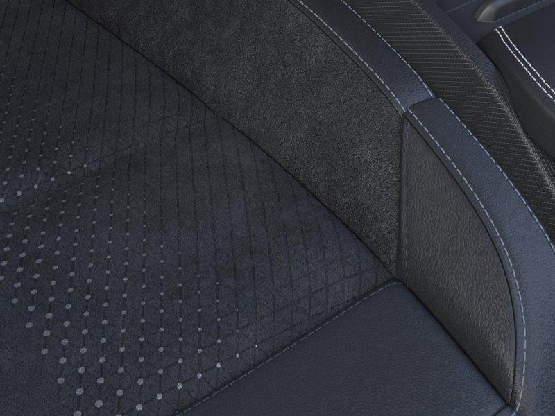 Vehicle photo 16