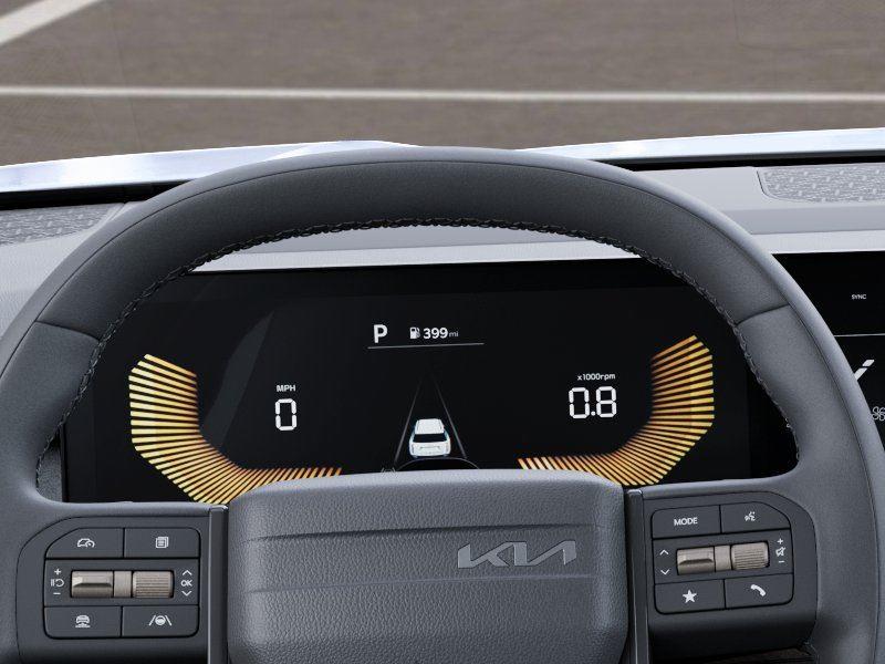 Vehicle photo 21