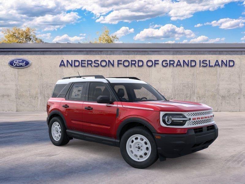 Vehicle photo 7