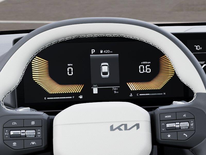 Vehicle photo 21