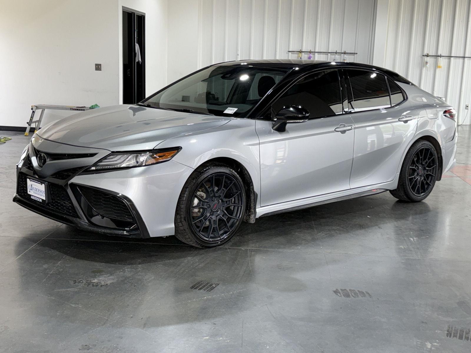 2021 Toyota Camry XSE FWD