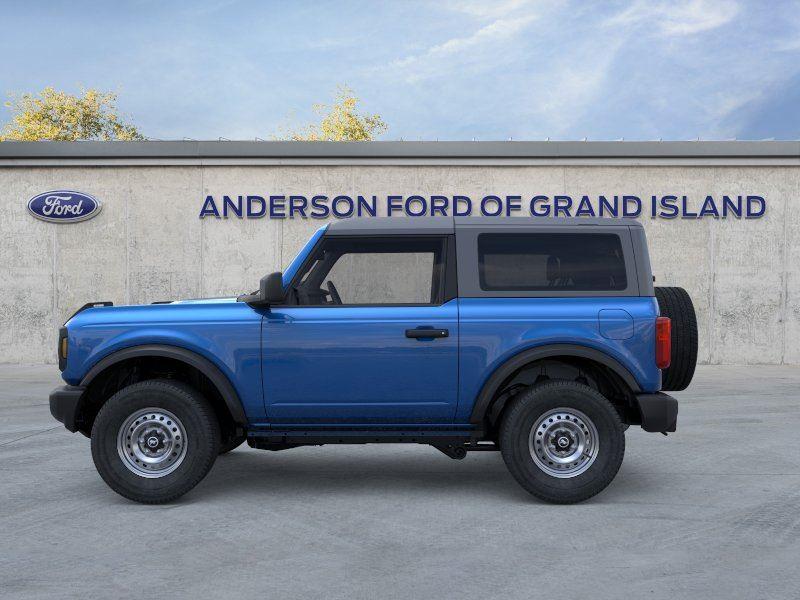 Vehicle photo 3