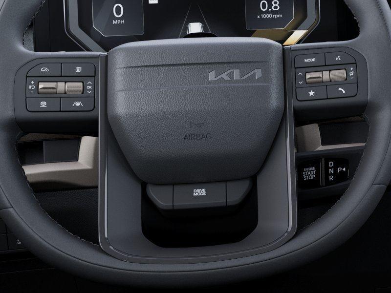 Vehicle photo 22