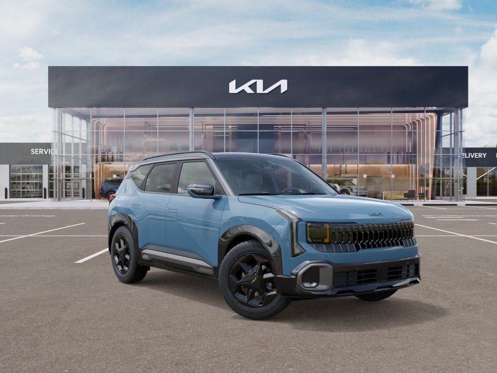 Vehicle photo 8