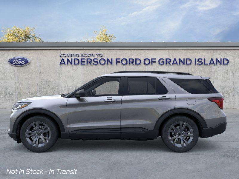 Vehicle photo 3