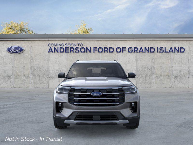 Vehicle photo 6