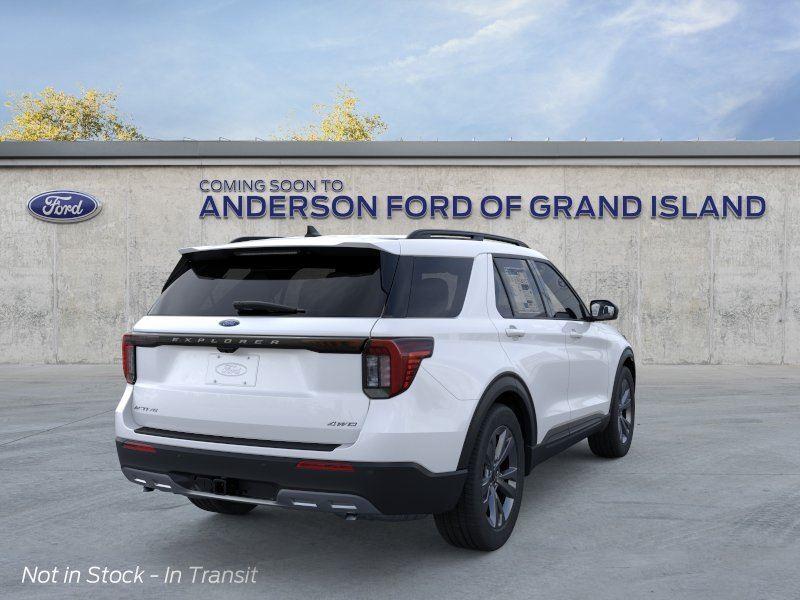 Vehicle photo 8