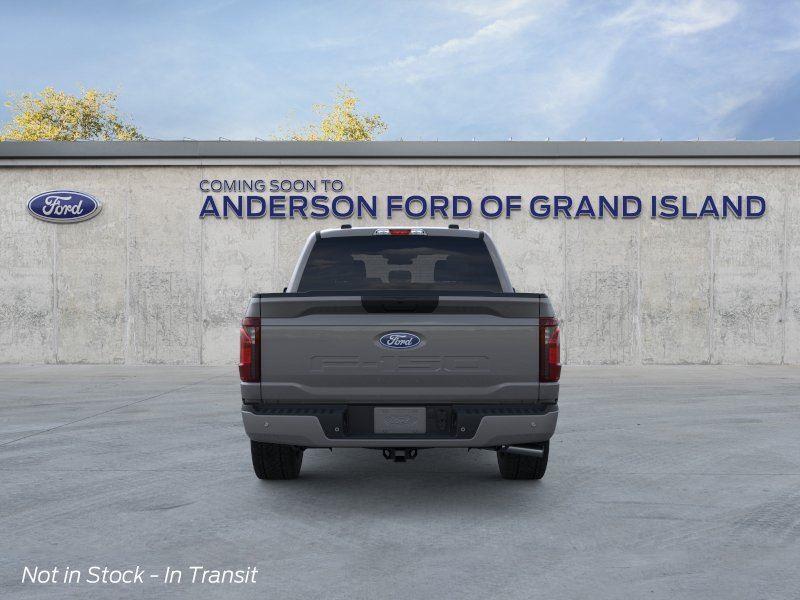 Vehicle photo 5