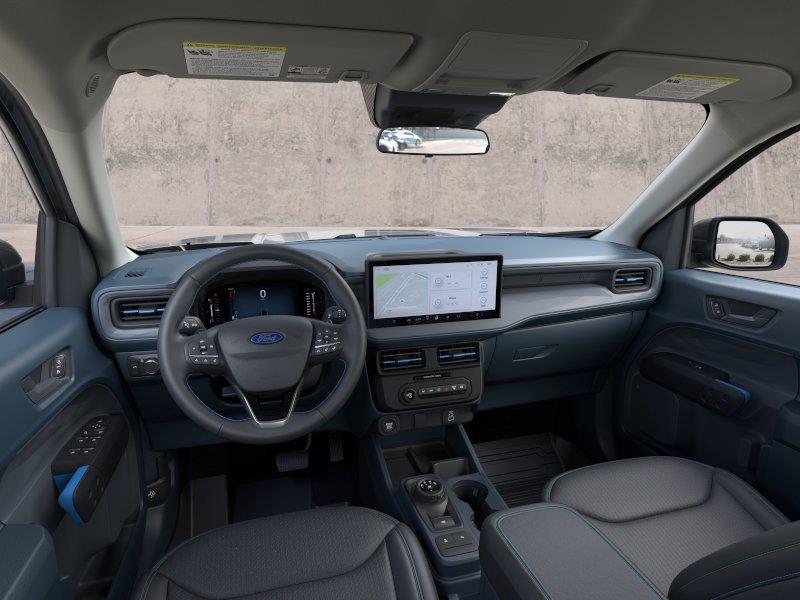 Vehicle photo 9