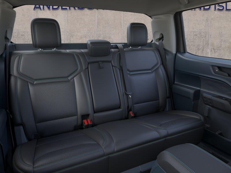 Vehicle photo 11