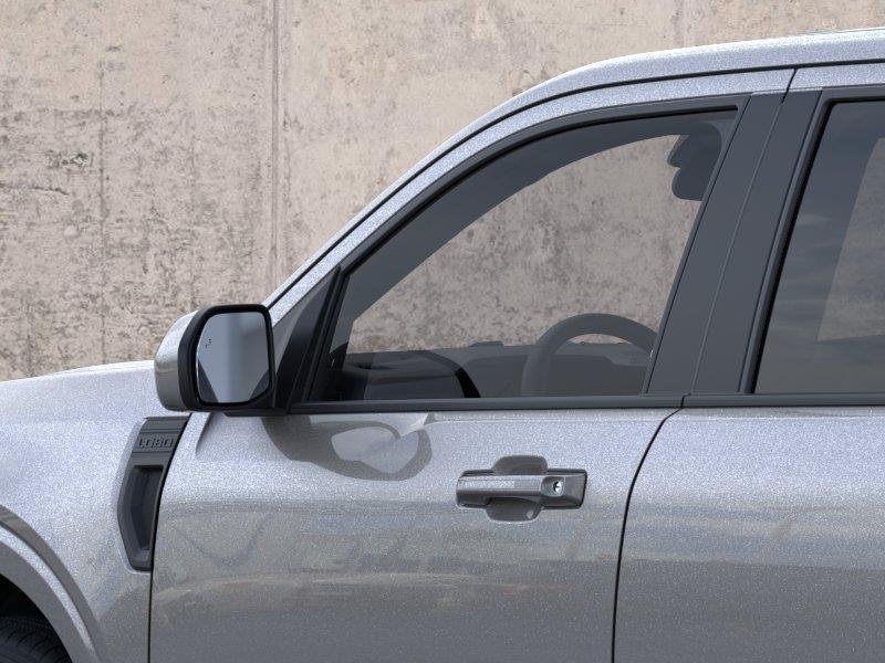 Vehicle photo 21
