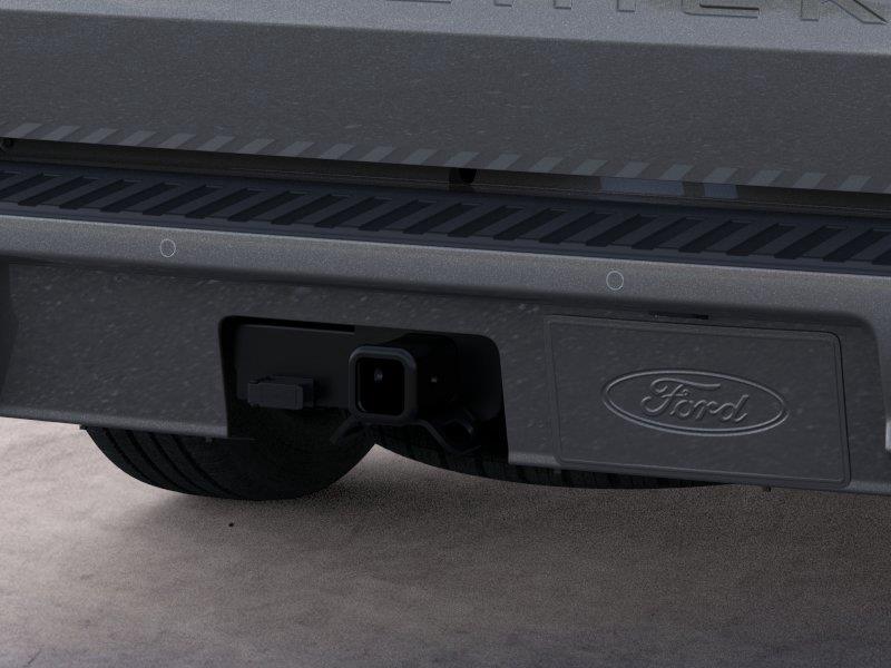 Vehicle photo 23