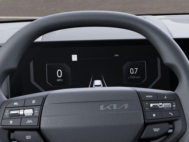 Vehicle photo 21
