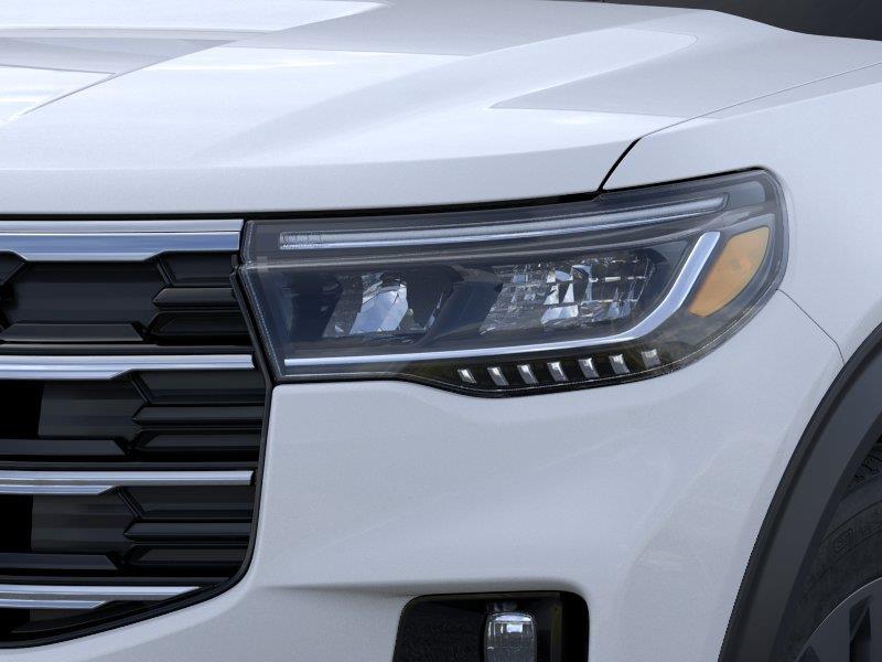Vehicle photo 18