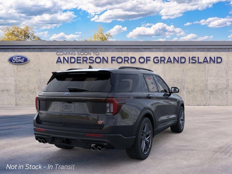 Vehicle photo 8