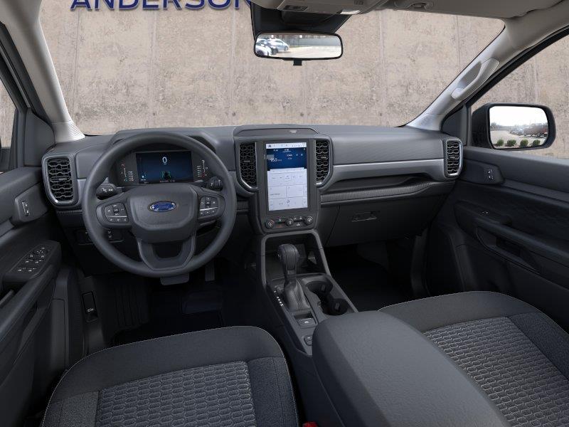 Vehicle photo 9