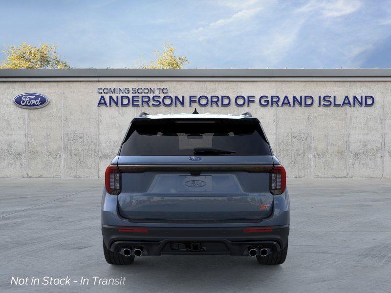 Vehicle photo 5