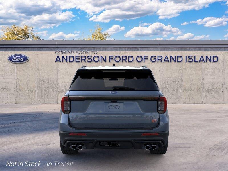Vehicle photo 5