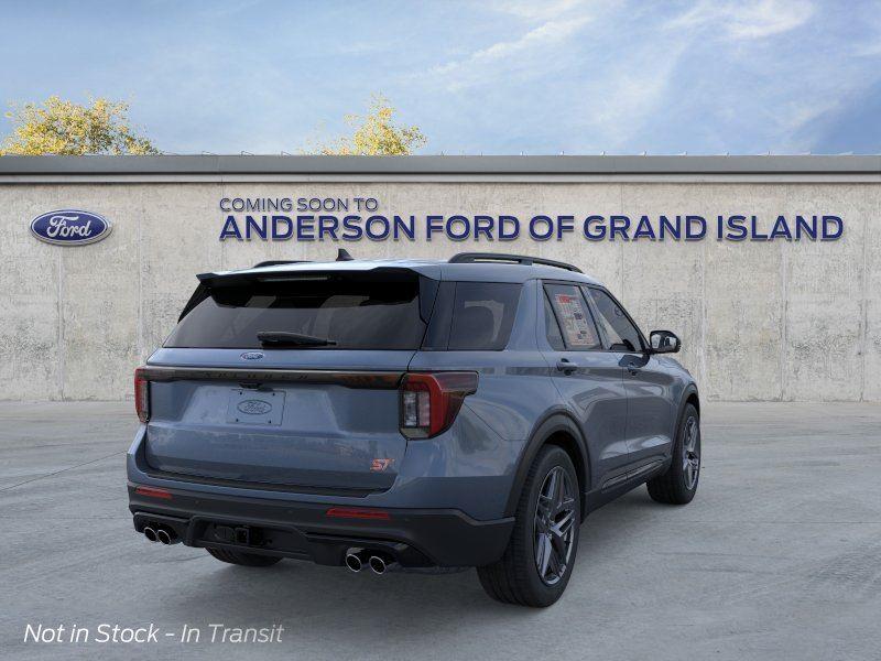 Vehicle photo 8
