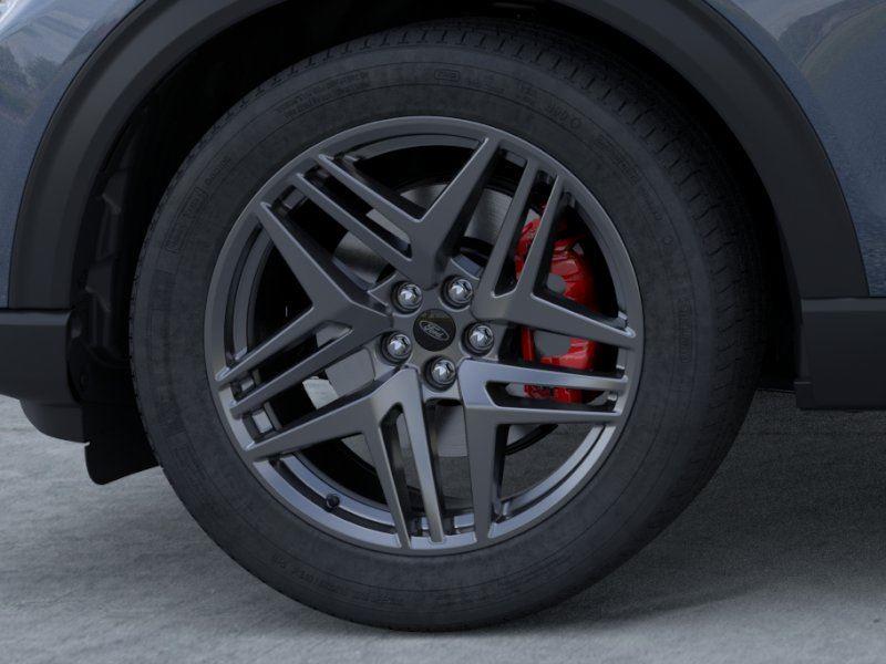 Vehicle photo 19