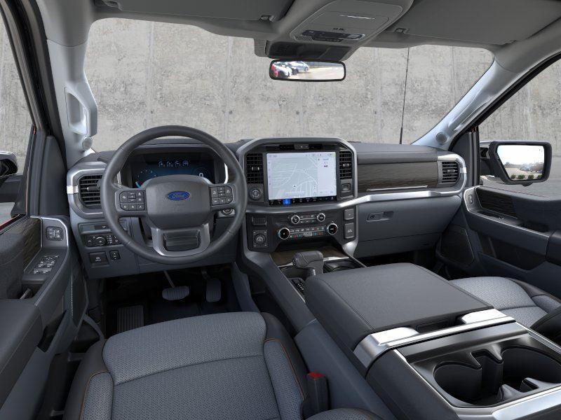 Vehicle photo 9