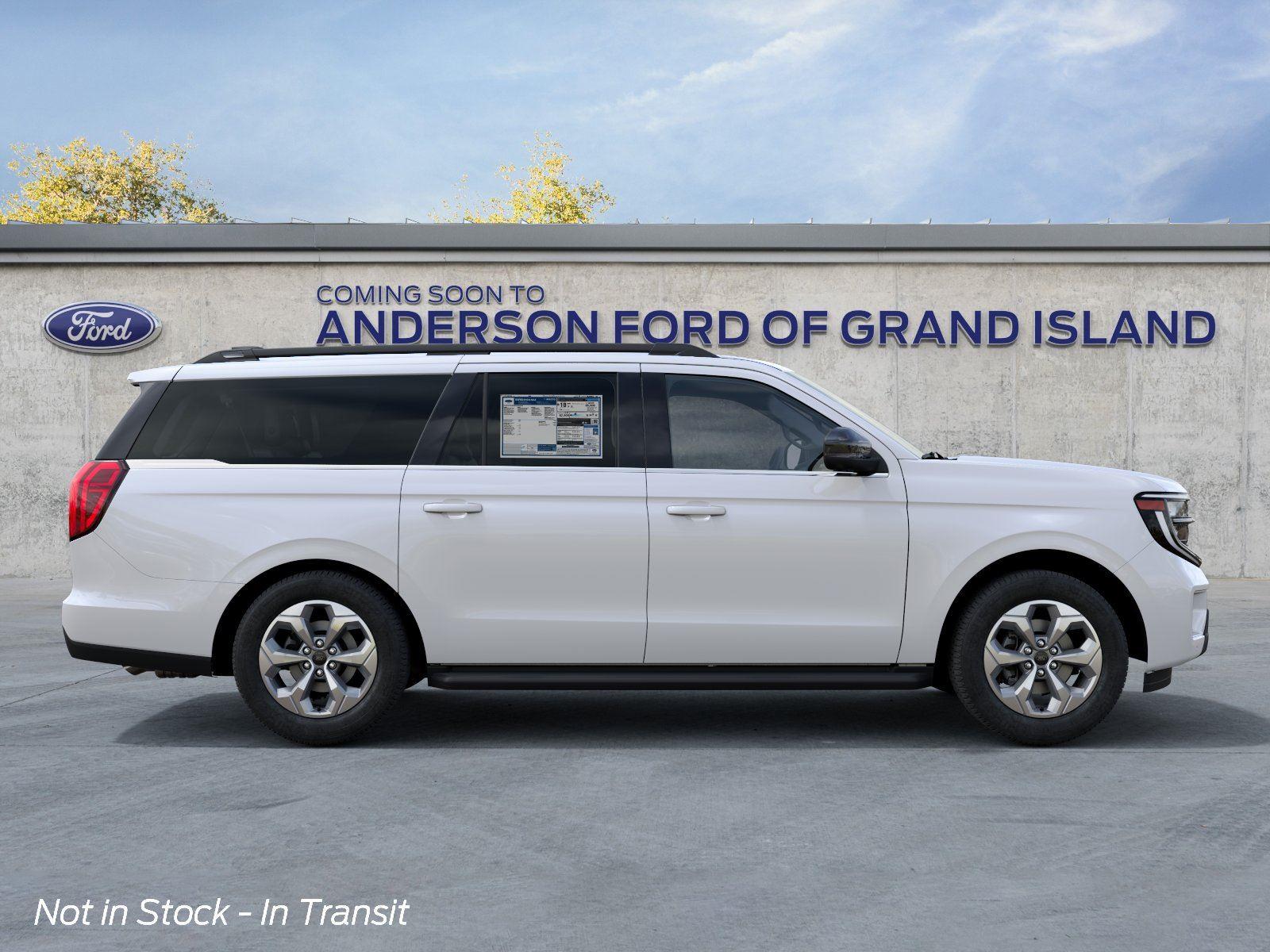 Vehicle photo 5