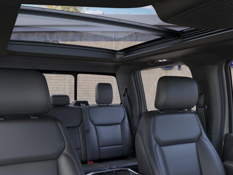 Vehicle photo 22