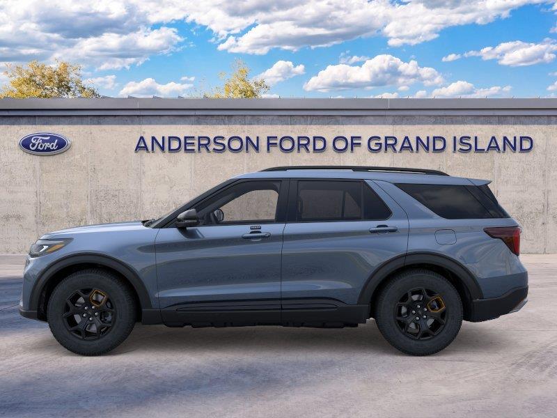 Vehicle photo 3