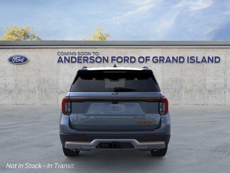 Vehicle photo 5