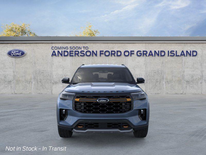 Vehicle photo 6