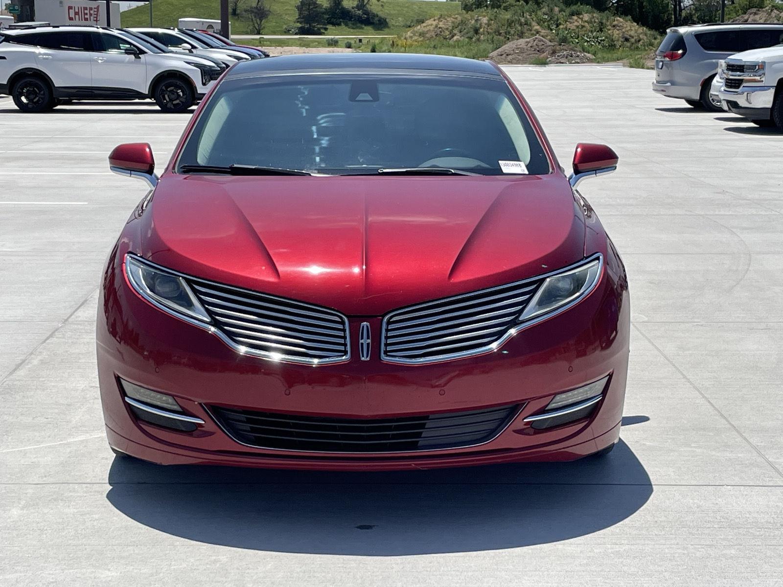 Vehicle photo 9
