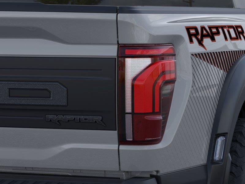 Vehicle photo 21