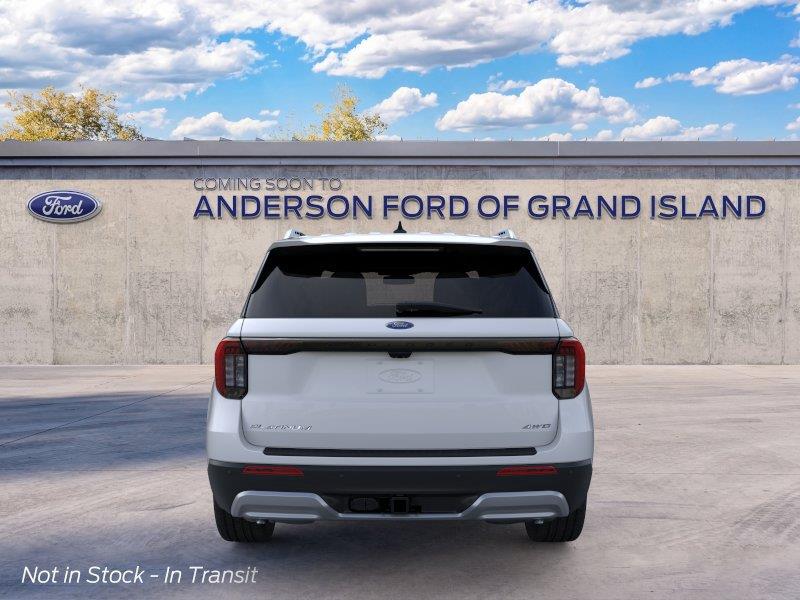 Vehicle photo 5