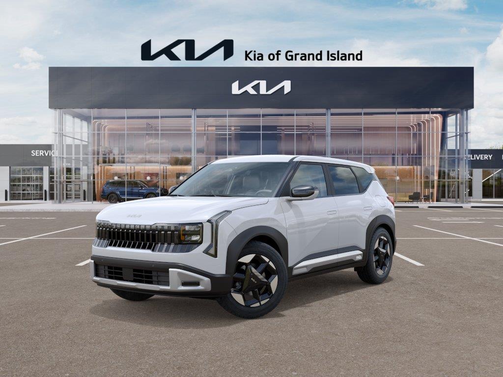 Snow White Pearl 2027 Kia Seltos SUV / Crossover All-Wheel Drive Continuously Variable Transmission
