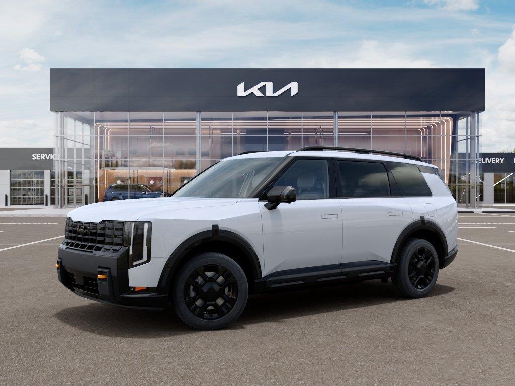 Vehicle photo 3