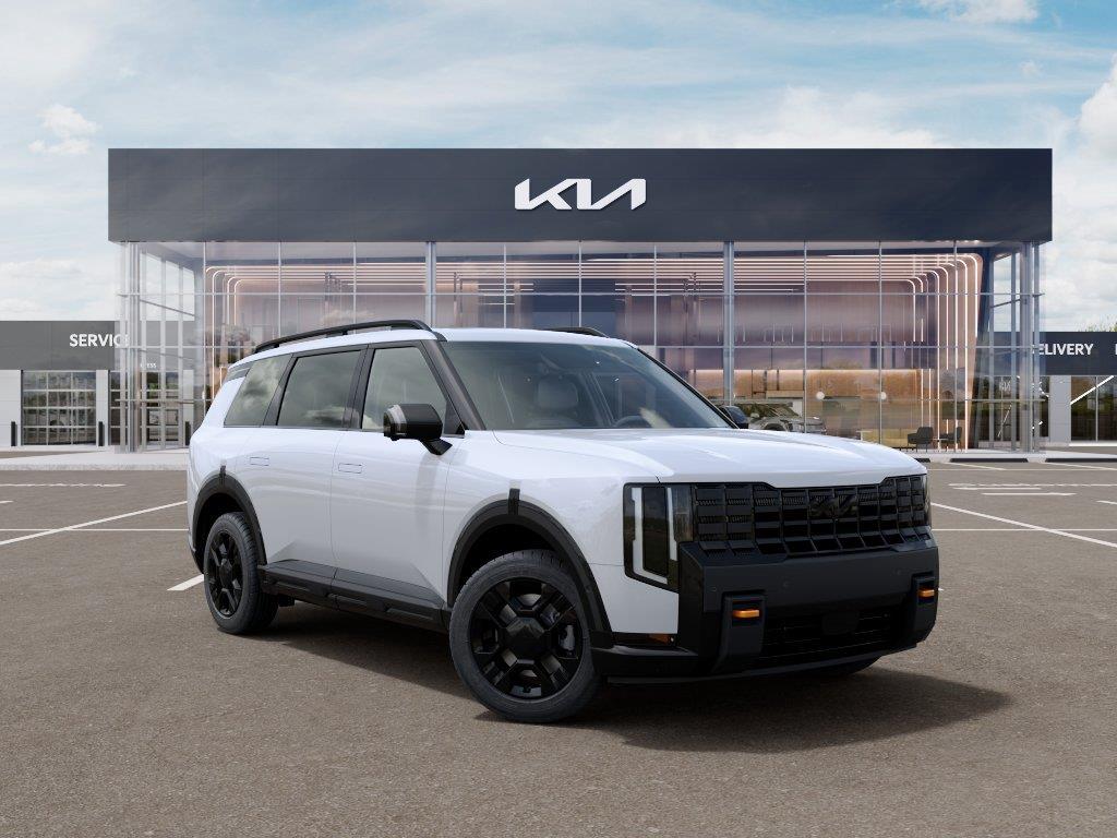 Vehicle photo 8