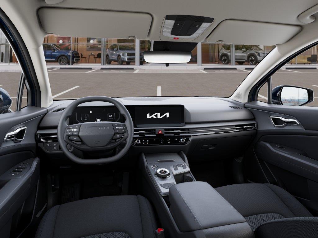 Vehicle photo 14