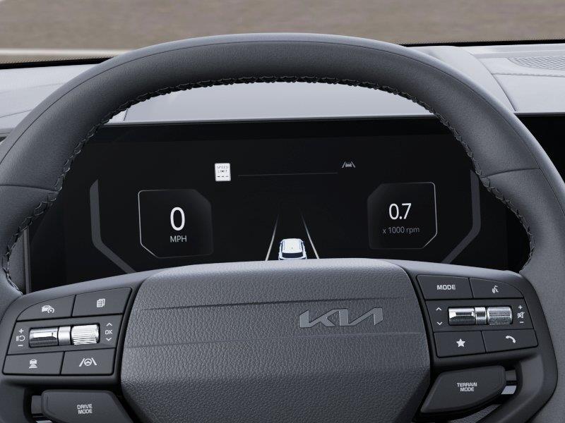 Vehicle photo 21