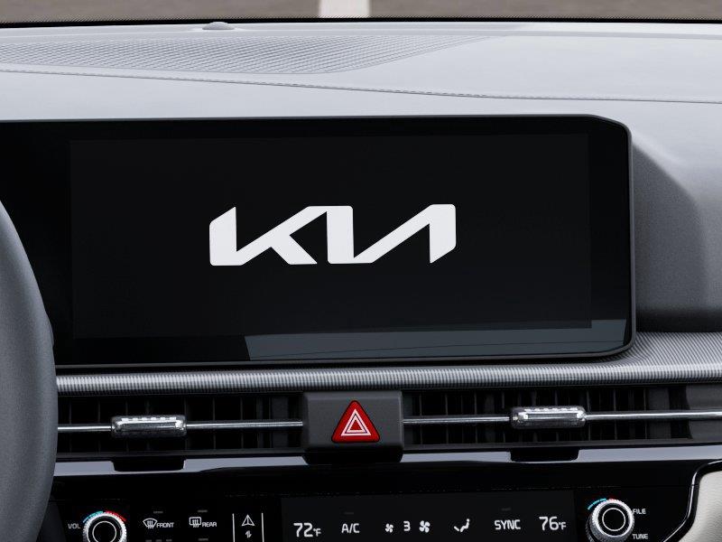 Vehicle photo 20