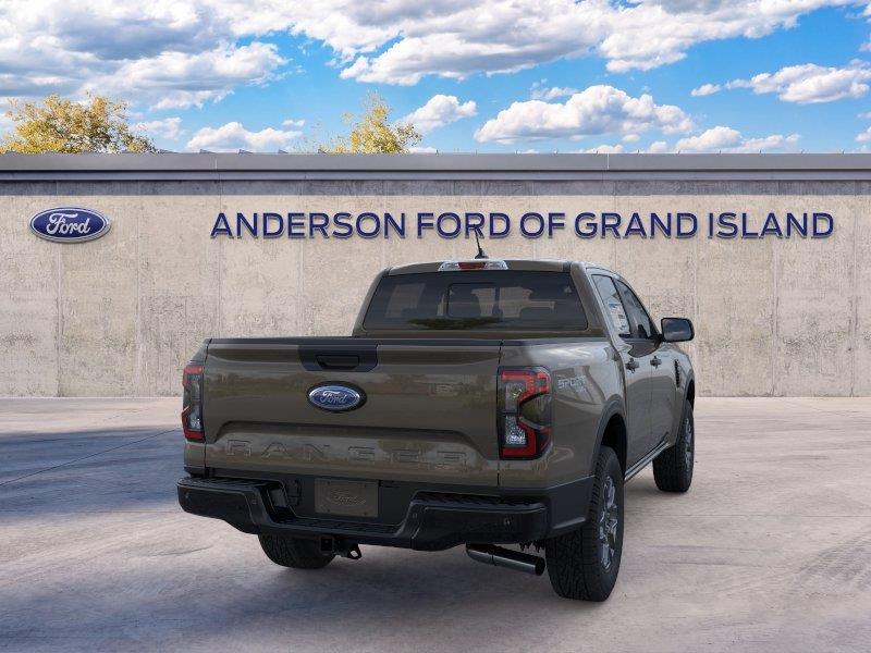 Vehicle photo 8