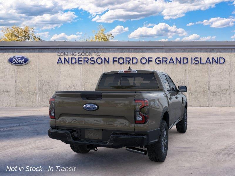 Vehicle photo 8