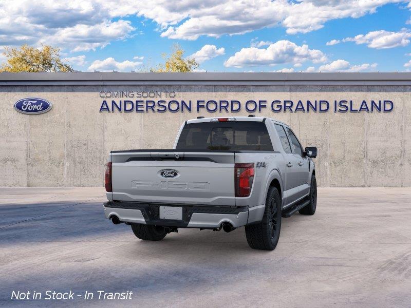Vehicle photo 8