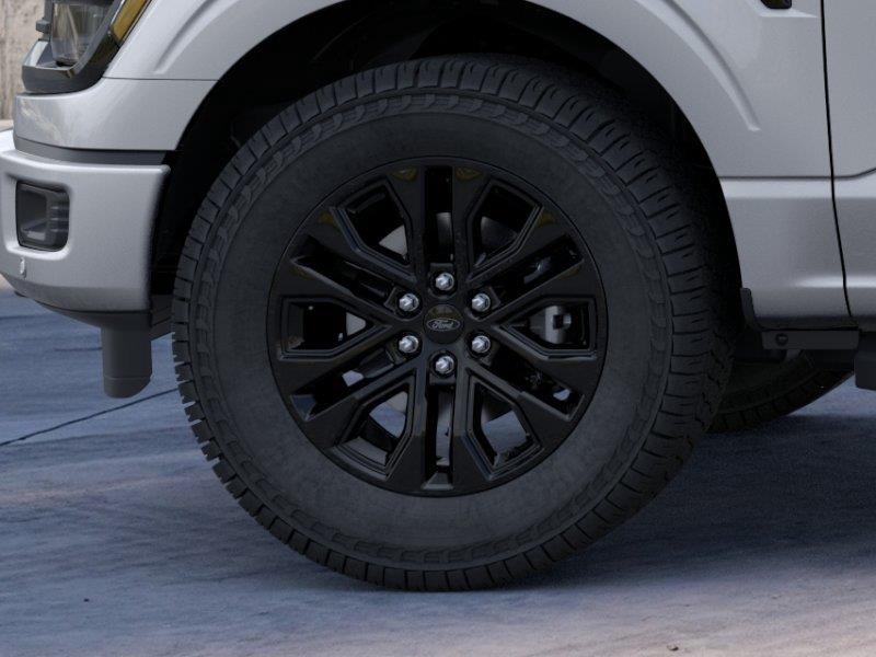 Vehicle photo 19