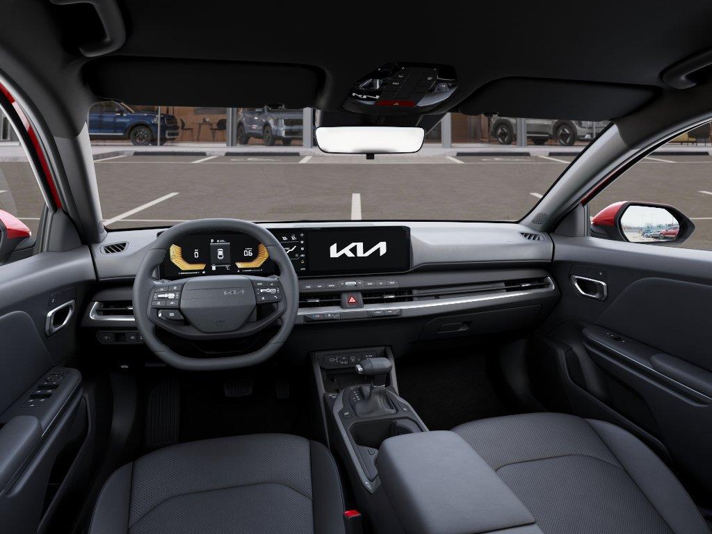 Vehicle photo 14