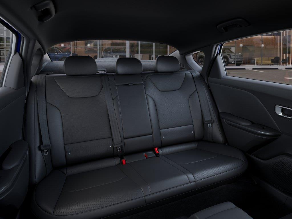 Vehicle photo 16