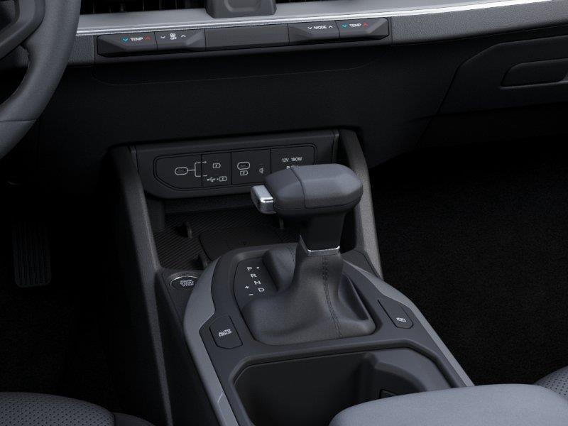 Vehicle photo 23