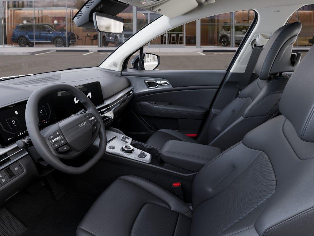 Vehicle photo 17